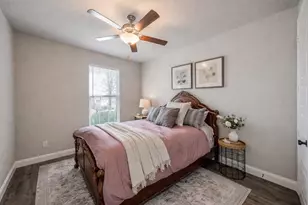 1513 Jackson St, Carrollton, TX 75006 - Photo 16