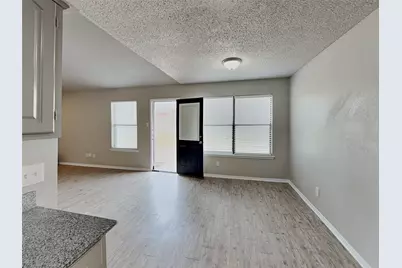 1300 N Creek Drive, Saginaw, TX 76179 - Photo 8