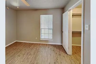 1300 N Creek Drive, Saginaw, TX 76179 - Photo 16
