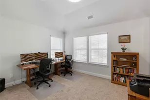 15625 Wild Cherry Ln, Fort Worth, TX 76262 - Photo 32