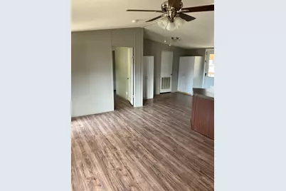 3203 Sunrise Court, Granbury, TX 76048 - Photo 4