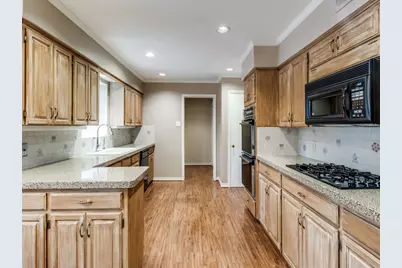 6130 Walnut Hill Lane, Dallas, TX 75230 - Photo 12