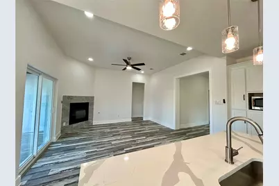 802 S Medora Street, Terrell, TX 75160 - Photo 18