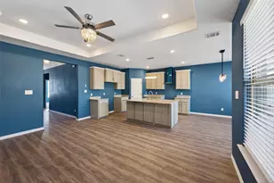 601 E Willingham St, Cleburne, TX 76031 - Photo 12