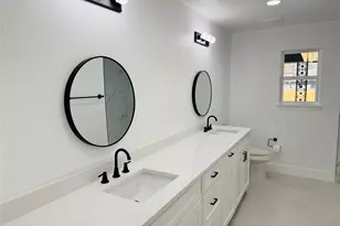 9009 Fairhaven Ln, Dallas, TX 75227 - Photo 32