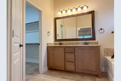 1205 Roadrunner Drive, Little Elm, TX 75068 - Photo 10