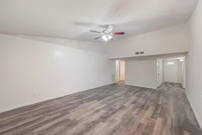 2038 Ash Hill Road, Carrollton, TX 75007 - Photo 22