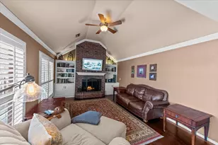 21081 Trailwood Ct, Whitney, TX 76692 - Photo 10