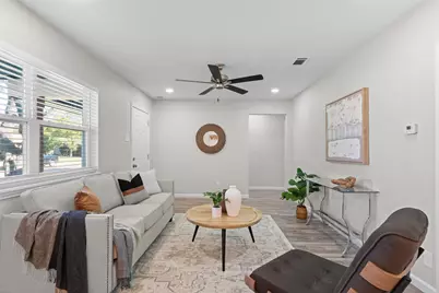 10204 San Juan Avenue, Dallas, TX 75228 - Photo 8