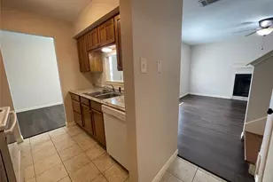 5516 Lewis Ct, North Richland Hills, TX 76180 - Photo 6
