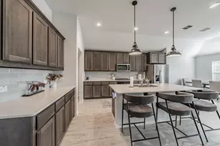 744 Stone Eagle Dr, Azle, TX 76020 - Photo 10