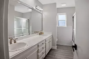 6425 Heidelburg Ct, North Richland Hills, TX 76180 - Photo 34