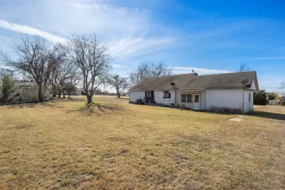 310 S 3rd Street, Abbott, TX 76621 - Photo 22