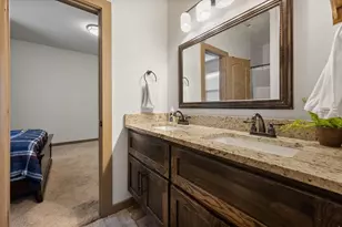 707 Phillips Ct, Mansfield, TX 76063 - Photo 20