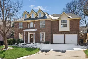 2657 Hillside Dr, Lewisville, TX 75077 - Photo 2