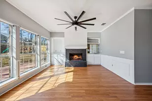 2657 Hillside Dr, Lewisville, TX 75077 - Photo 6