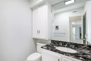 11338 Park Central Pl, Dallas, TX 75230 - Photo 28