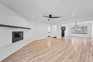 600 Circleview Dr N, Hurst, TX 76054 - Photo 6