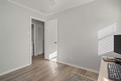 3518 Windsor Street, Irving, TX 75062 - Photo 16