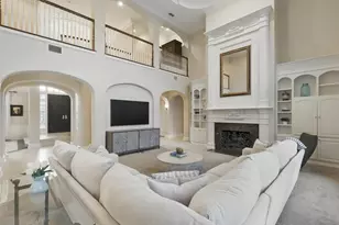 6800 Oak Hill Dr, Fort Worth, TX 76132 - Photo 8