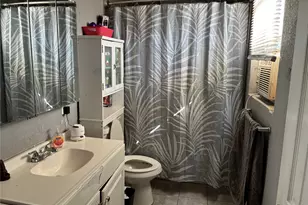 402 N Waco St, Mart, TX 76664 - Photo 8