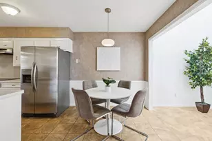 9702 Summerhill Ln, Dallas, TX 75238 - Photo 14