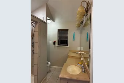 520 Kelley Court, Fort Worth, TX 76120 - Photo 6