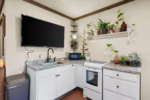 5827 SE County Rd 1095, Corsicana, TX 75109 - Photo 24