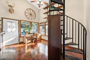 5827 SE County Rd 1095, Corsicana, TX 75109 - Photo 4