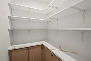 12540 High Meadow Dr, Dallas, TX 75244 - Photo 10