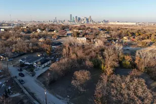 1145 Betterton Cir, Dallas, TX 75203 - Photo 1