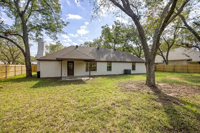 8906 Monticello Drive, Granbury, TX 76049 - Photo 34