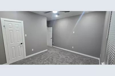 807 Fletcher Street, Gainesville, TX 76240 - Photo 12