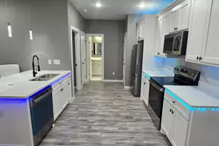 807 Fletcher St, Gainesville, TX 76240 - Photo 1