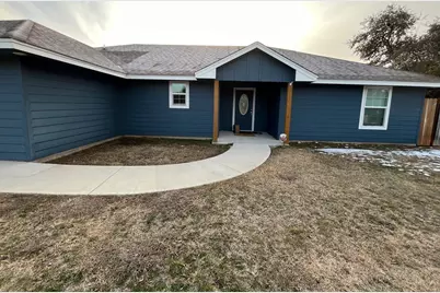 611 Gemini Court, Granbury, TX 76049 - Photo 1