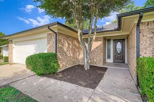 3809 Misty Meadow Dr, Fort Worth, TX 76133 - Photo 2