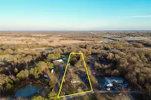 336 Paddock Dr, Mabank, TX 75156 - Photo 2
