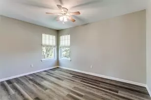 1608 Yaggi Dr, Flower Mound, TX 75028 - Photo 10