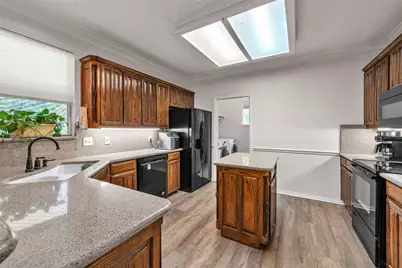 8805 Hidden Hill Drive, Fort Worth, TX 76179 - Photo 12