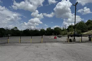 8805 Hidden Hill Dr, Fort Worth, TX 76179 - Photo 26