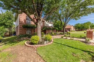 8805 Hidden Hill Dr, Fort Worth, TX 76179 - Photo 4