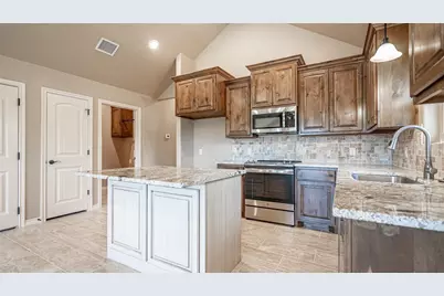 2510 Smokerise Trail, Granbury, TX 76048 - Photo 12