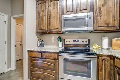 608 Brandt Street, Grandview, TX 76050 - Photo 20