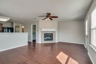 3017 Southern Hills Ln, Mesquite, TX 75181 - Photo 4