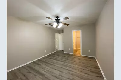 2311 Kingsford Court, Arlington, TX 76017 - Photo 12