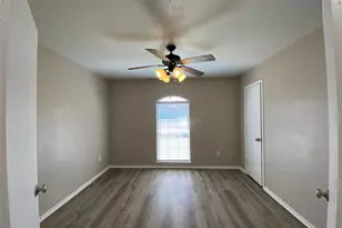 2311 Kingsford Ct, Arlington, TX 76017 - Photo 16