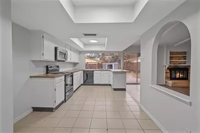 2834 Fern Glen Drive, Garland, TX 75043 - Photo 10