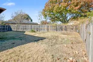 2304 Twilight Cir, Plano, TX 75093 - Photo 30