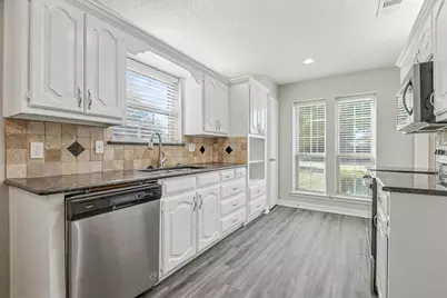 2304 Twilight Circle, Plano, TX 75093 - Photo 10