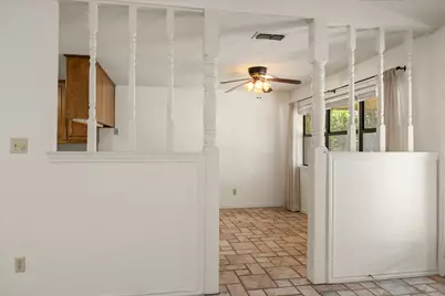 706 Tahiti Drive, Granbury, TX 76048 - Photo 10